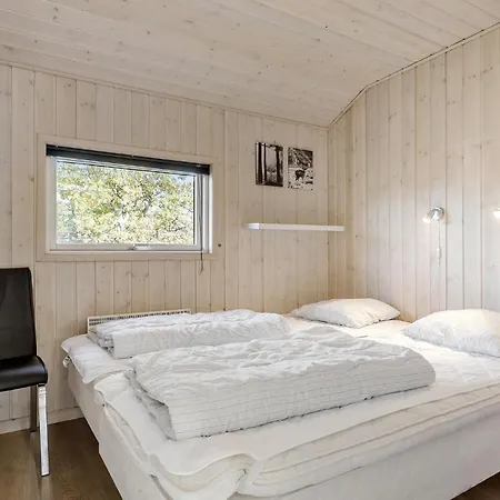 Four-bedroom In * Glesborg