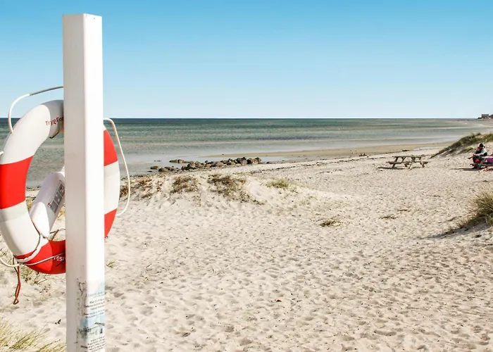 Ferienhaus Four-bedroom In Glesborg