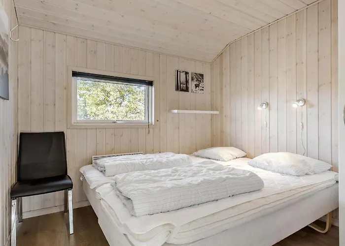Four-bedroom In * Glesborg